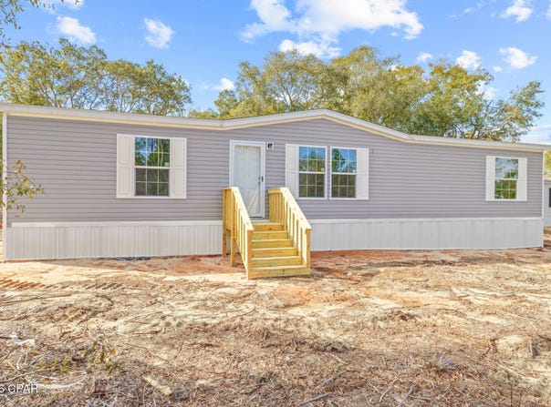 4326 Moss Hill Road, Chipley, FL 32428