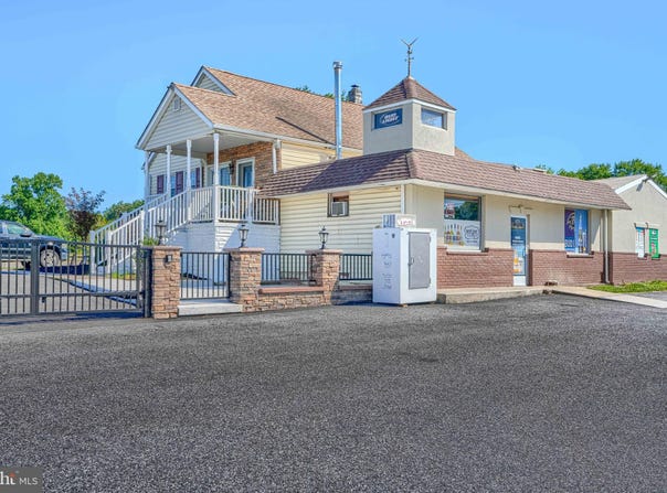 10100 BIRD RIVER Road, BALTIMORE, MD 21220