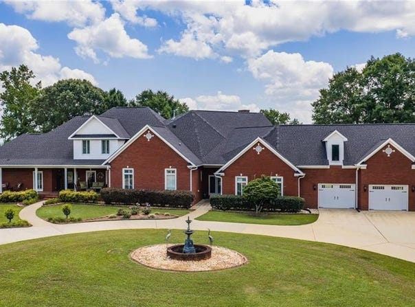 84 PROVIDENCE RIDGE Road, ALEXANDER CITY, AL 35010