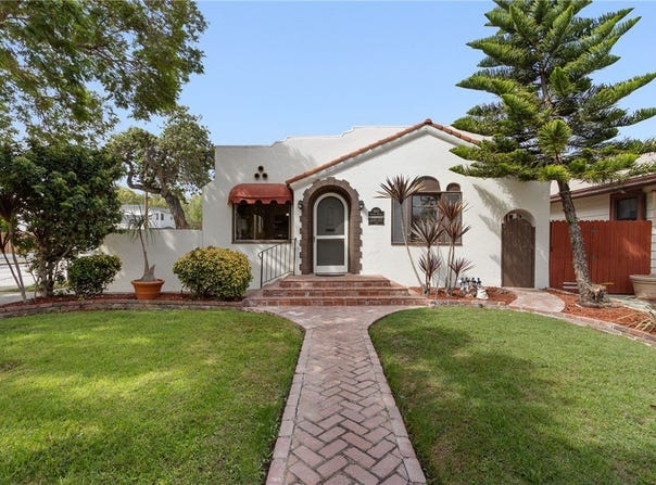 3601 Cerritos, Long Beach, CA 90807