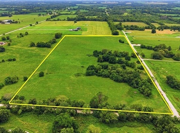 W Grace Road, Archie, MO 64747