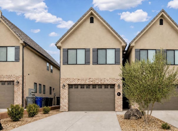 960 Heritage Dr, Santa Clara, UT 84765