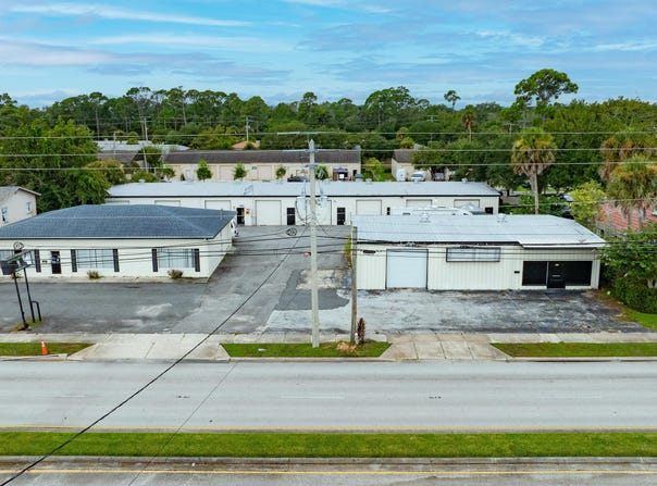 300 S Yonge Street, Ormond Beach, FL 32174