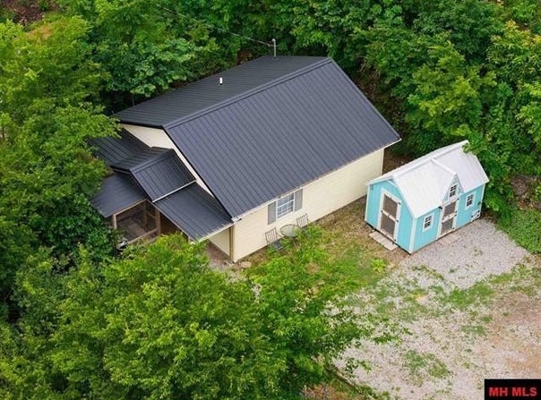 18321 HWY 5 S, Norfork, AR 72653