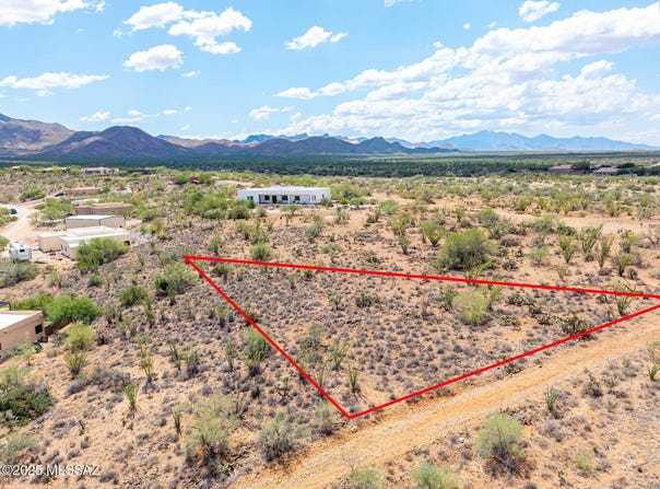 237 W Aberdeen Street, Vail, AZ 85641
