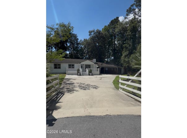 8 Juniper Lane, Bluffton, SC 29910