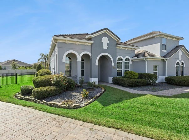 3065 MURANO Court, MOUNT DORA, FL 32757