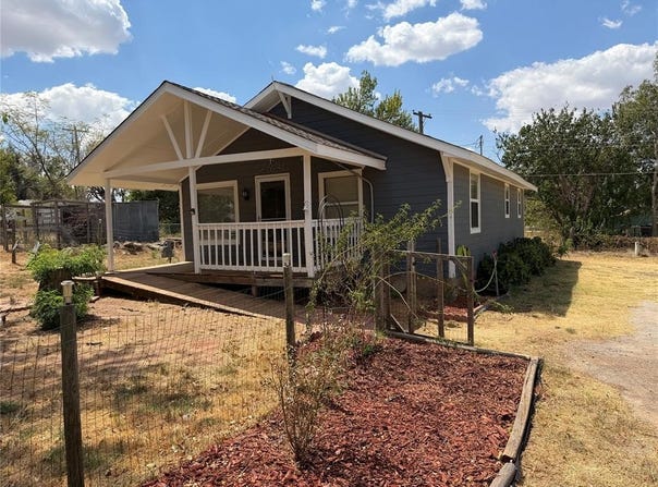 506 E 7th Street, Cement, OK 73017