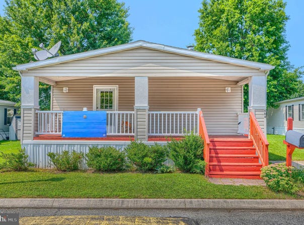 404 TIDEWATER, MIDDLE RIVER, MD 21220
