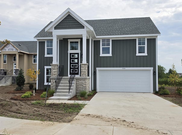 7444 Traditional Court SE, Caledonia, MI 49316