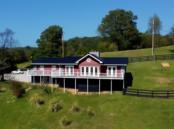 262 Mt. Pleasant Road, Louisa, KY 41230
