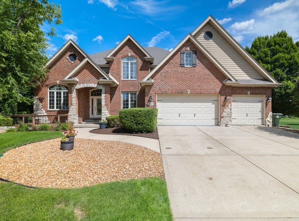 22417 Hughes Street, Frankfort, IL 60423