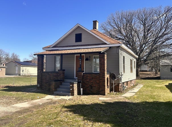 905 N Jackson Street, Streator, IL 61364