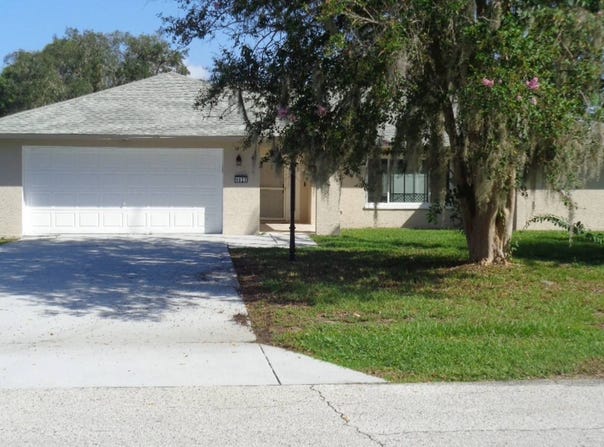 9023 Pemberton St, Spring Hill, FL 34608