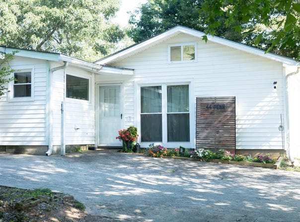 44 Penn Dr, Jackson, GA 30233