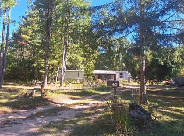344 S Locust Avenue, White Cloud, MI 49349