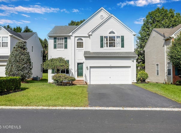5 Exeter Pass, Colts Neck, NJ 07722
