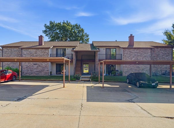 1883 B Waterfront Drive, Columbia, MO 65202