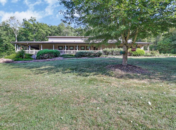 1546 Earl Jones Rd, Crossville, TN 38555