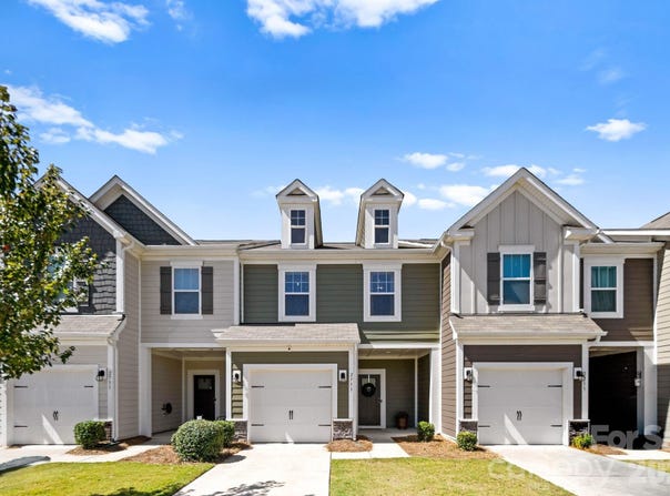 2753 Aubrey Street, Monroe, NC 28110