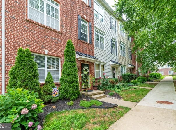 1137 WORTH LN, CLAYMONT, DE 19703