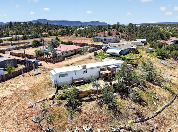 17 A&B N Main Street, Pecos, NM 87552
