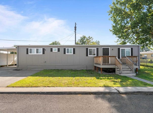 60 Argon Lane, Richland, WA 99354