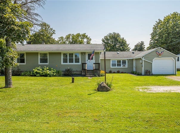2108 Judge Road, Basom, NY 14013