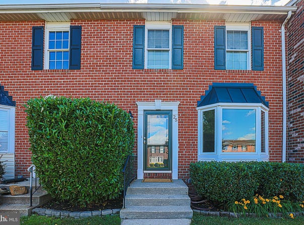 25 SYLVANOAK Way, NOTTINGHAM, MD 21236