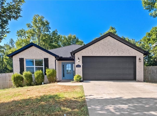 234 Alexandra Loop, Elkins, AR 72727