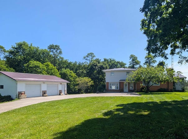 12689 E Burnett Lane, Springville, IN 47462-6226
