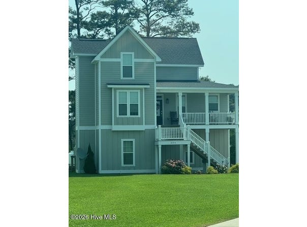 121 Jade Street, Beaufort, NC 28516