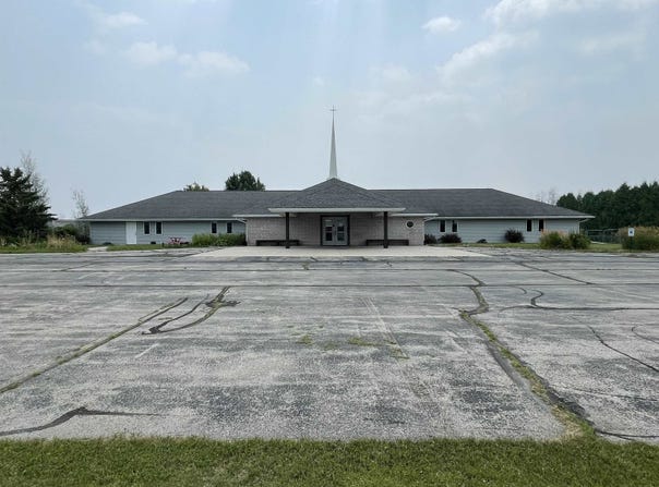 916 FELD Street, ALGOMA, WI 54201