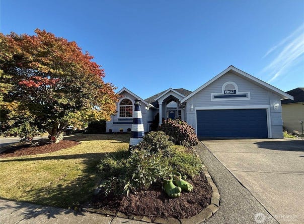 2557 Lakeridge Drive, Ferndale, WA 98248