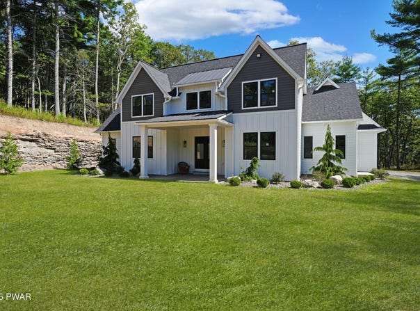 9 Gary Lane, Milford, PA 18337