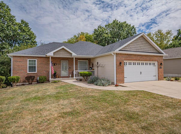 1322 Woodridge, Moberly, MO 65270