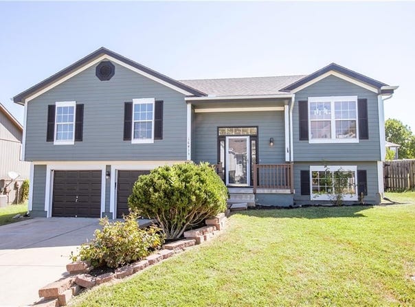 16413 Hight Avenue, Belton, MO 64012