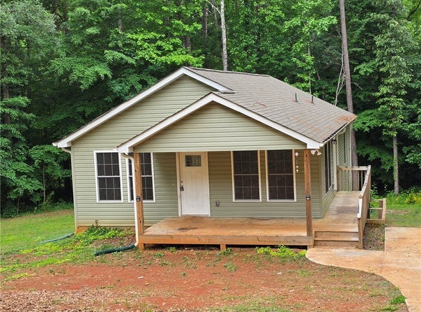 417 Forest Acres Circle, Walhalla, SC 29691
