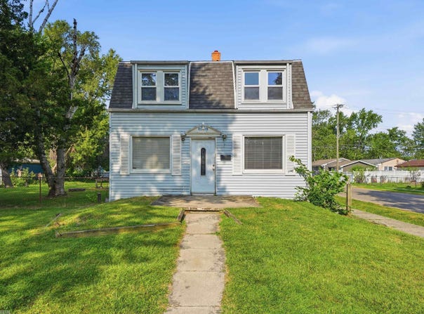 18513 Wakenden Street, Redford, MI 48240