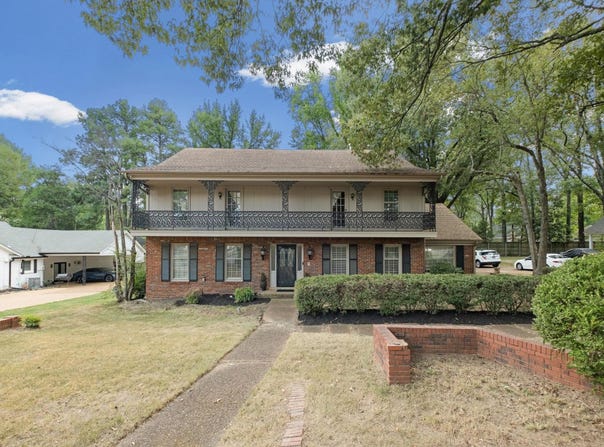 6631 POPLAR Pike, Memphis, TN 38119