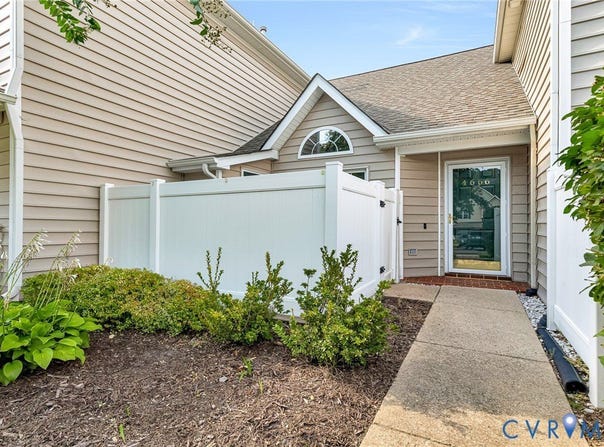 4666 Twin Hickory Lake Drive, Henrico, VA 23059