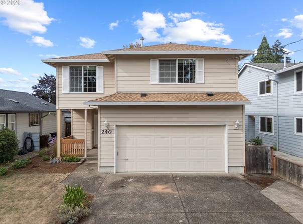 240 E JERSEY St, Gladstone, OR 97027