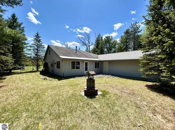 5510 Ridge Road, Luzerne, MI 48636
