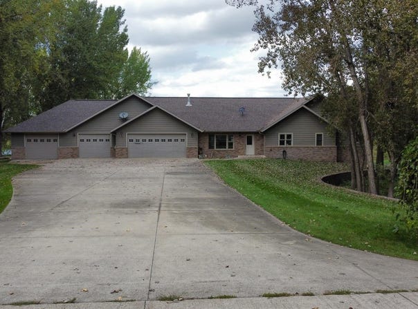 3099B Nest Avenue, Sheldon, IA 51201