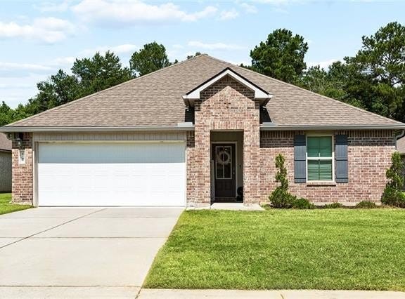 13249 FOWLER Drive, Walker, LA 70785