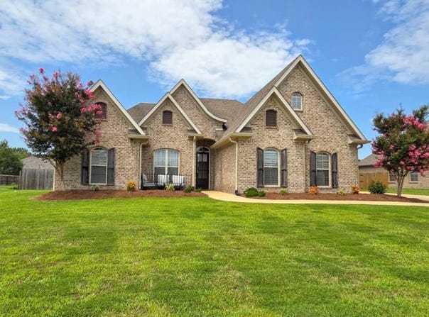 115 Rippavilla St, Saltillo, MS 38866
