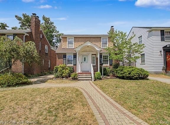 19036 Outer Drive, Dearborn, MI 48128