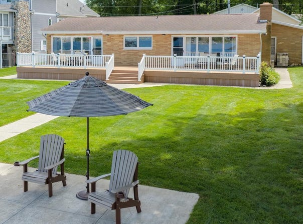 20518 Diamond Shores Drive, Cassopolis, MI 49031