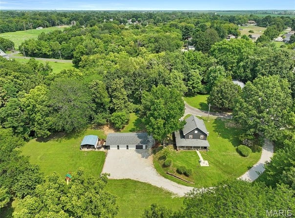 800 Spring Street, Gillespie, IL 62033