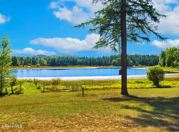 362 Winding Way, Sandpoint, ID 83864